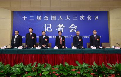 柳斌杰等5名全國人大專委會負(fù)責(zé)人答記者問