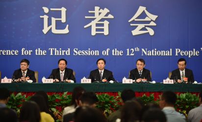 五位全國人大代表就完善高等教育治理結(jié)構(gòu)答記者問